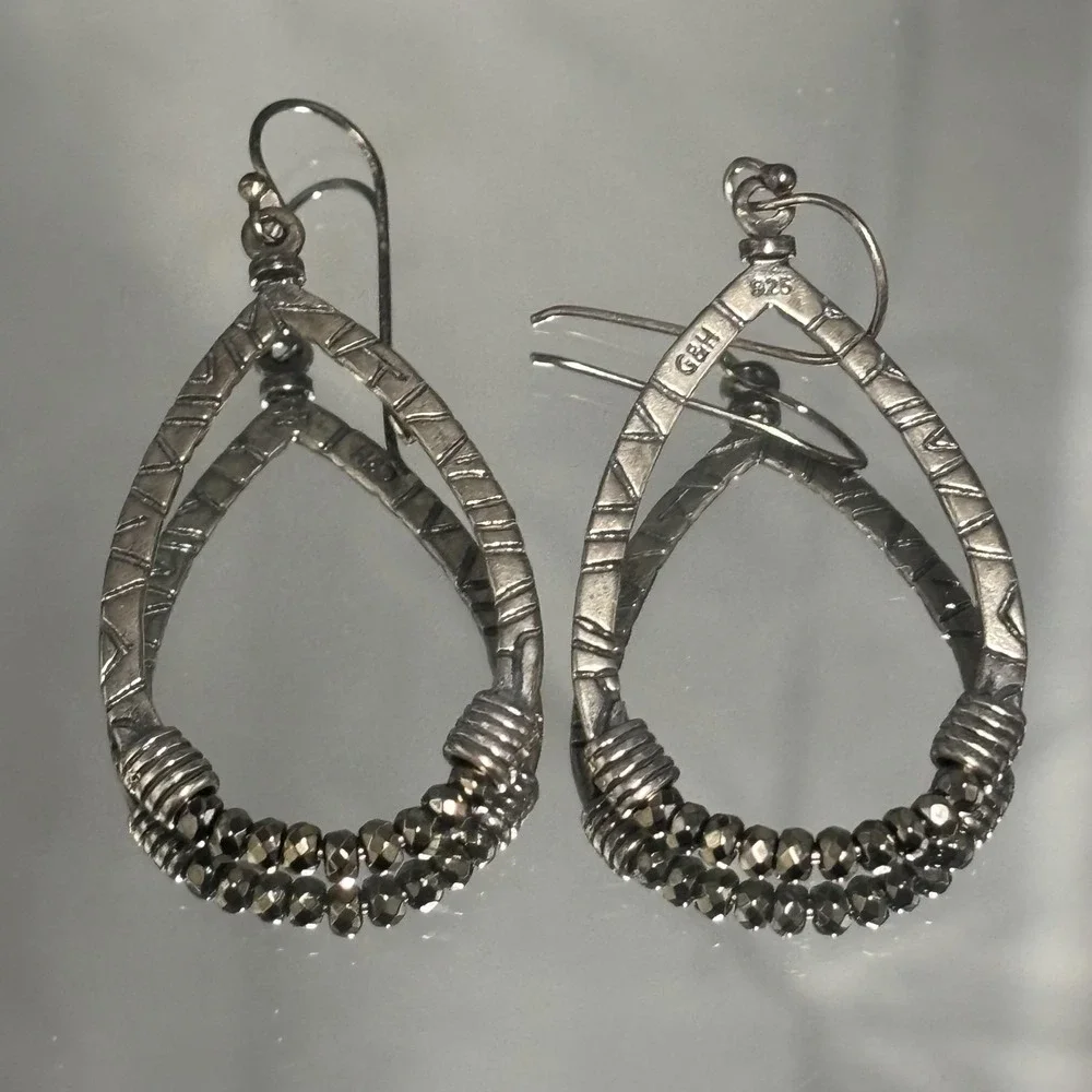 G&H‎ 925 Sterling Silver Teardrop Dangle Earrings Hammered Oxidized Beaded Hook